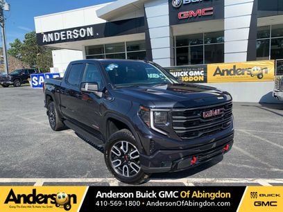Used 2025 GMC Sierra 1500 AT4 w/ Technology Package