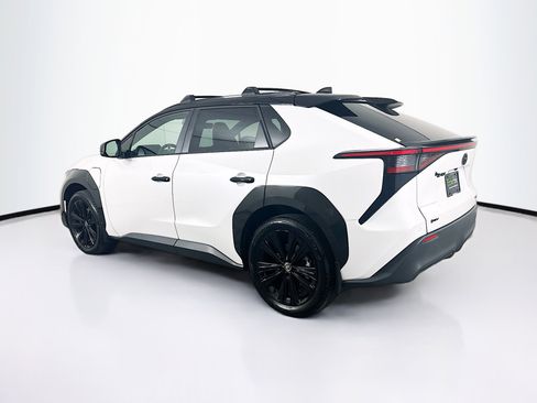 Used 2025 Toyota bZ4X AWD image 5