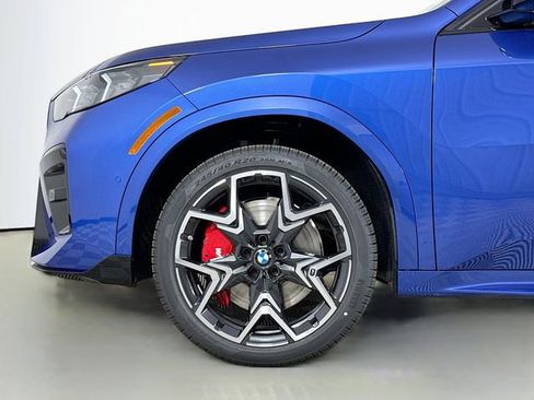 Used 2025 BMW X2 M35i w/ Premium Package image 32