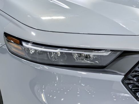Used 2024 Honda Accord Sport image 12