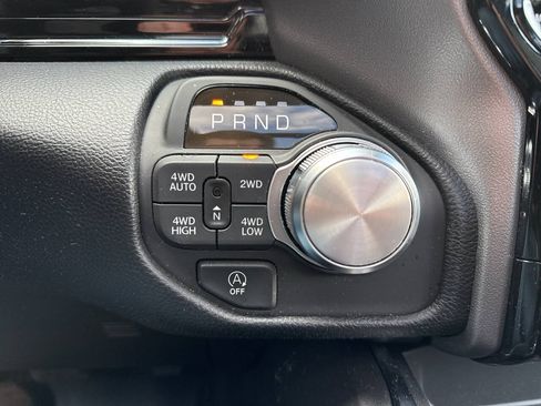 Used 2026 RAM 1500 Laramie w/ Night Edition AWD/4WD image 36
