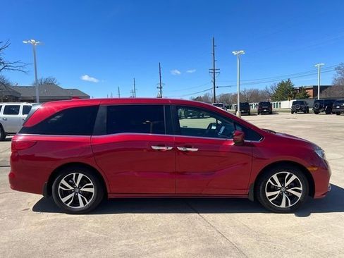 Used 2022 Honda Odyssey Touring image 4