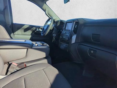 Used 2020 Chevrolet Silverado 1500 Custom w/ Custom Value Package image 25