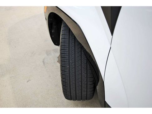 Used 2025 Hyundai Santa Fe Calligraphy FWD image 30