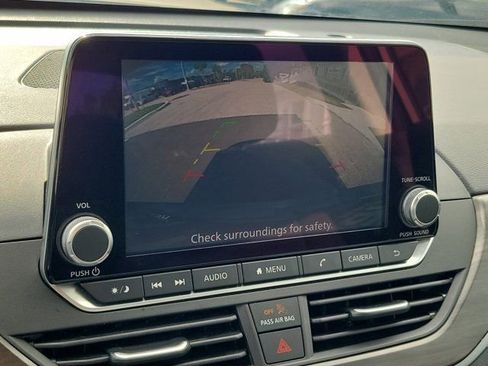 Certified 2025 Nissan Altima 2.5 SV image 29