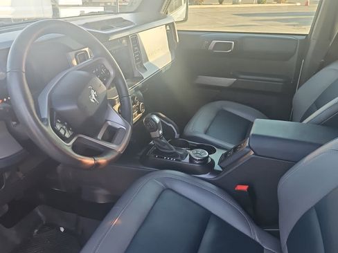 Used 2023 Ford Bronco Outer Banks image 14