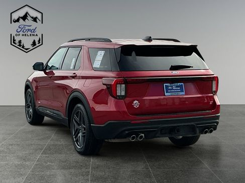 Certified 2025 Ford Explorer ST image 3