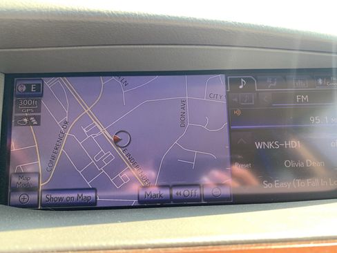 Used 2013 Lexus LS 460 AWD w/ Comfort Pkg image 24