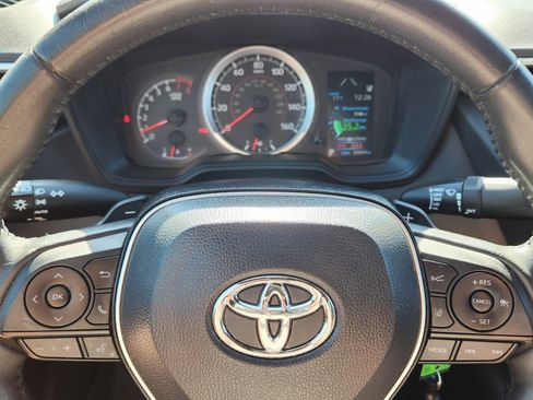 Certified 2022 Toyota Corolla SE image 17
