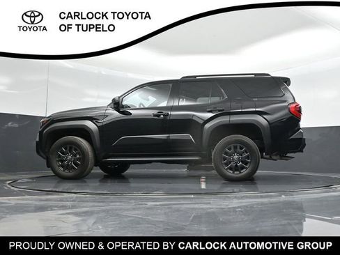 Used 2025 Toyota 4Runner SR5 AWD/4WD image 51