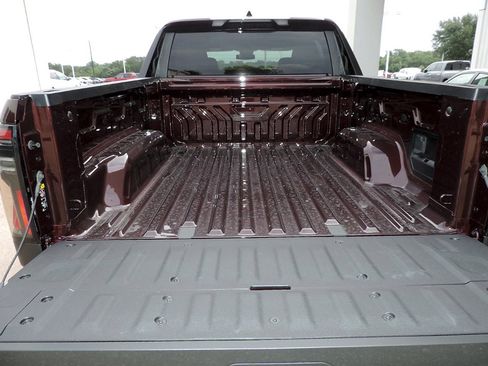 New 2026 GMC Sierra EV Elevation w/ LPO, Elevation Dark Package image 14