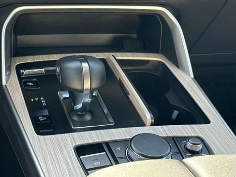 Certified 2025 MAZDA CX-90 Plug-In Hybrid w/ Preferred image 16