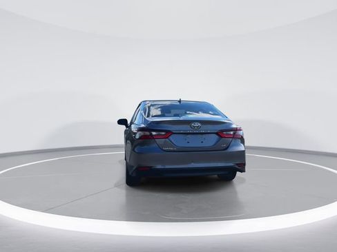 Used 2024 Toyota Camry LE image 7