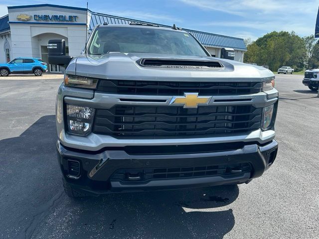 New 2026 Chevrolet Silverado 2500 Custom w/ Custom Value Package AWD/4WD image 12