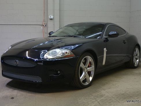 Used 2008 Jaguar XKR R RWD image 2