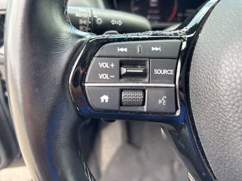 Used 2022 Honda Civic Sport image 12