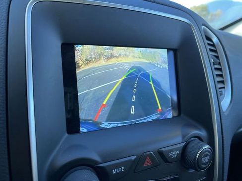 Used 2020 Dodge Durango SXT w/ Popular Equipment Group image 15