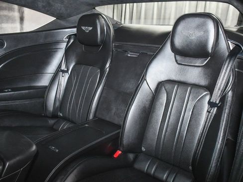 Used 2020 Bentley Continental GT AWD/4WD image 45