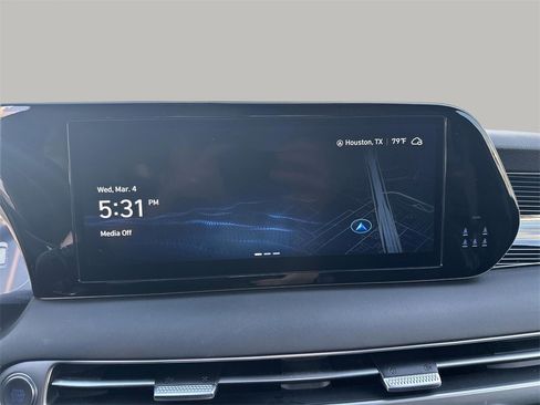 Used 2024 Hyundai Palisade Calligraphy image 18
