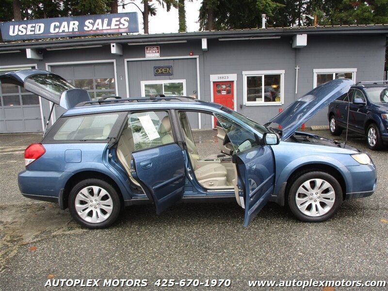 Used 2008 Subaru Outback 2.5XT Limited AWD/4WD image 37