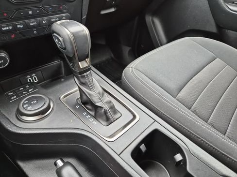 Used 2019 Ford Ranger XLT w/ Equipment Group 302A Luxury AWD/4WD image 18