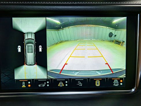 Used 2024 GMC Yukon Denali Ultimate image 18