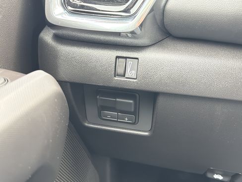 New 2026 GMC Canyon Elevation w/ Convenience Package image 24