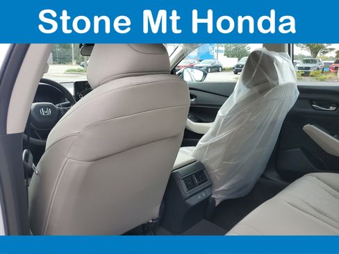 New 2025 Honda Accord SE image 8