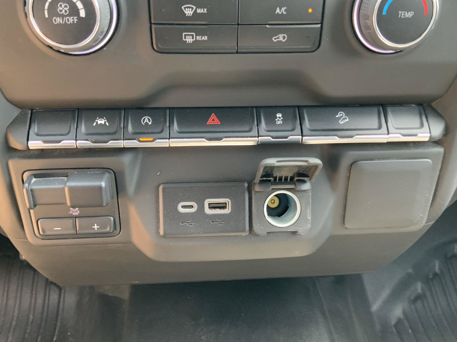 Used 2023 Chevrolet Silverado 1500 W/T w/ WT Value Package AWD/4WD image 34