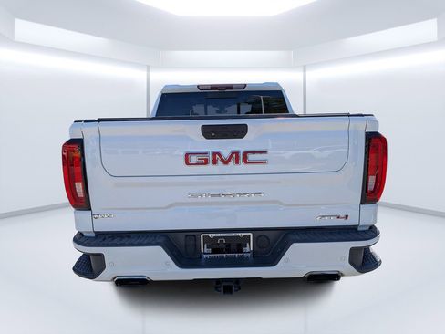 Used 2020 GMC Sierra 1500 AT4 w/ AT4 Premium Package image 4