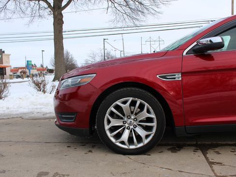 Used 2014 Ford Taurus Limited image 47