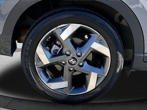 Used 2023 Hyundai Venue SEL w/ Cargo Package image 34