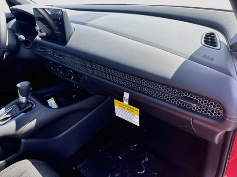 Certified 2026 Honda HR-V Sport image 21