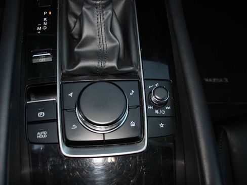 Used 2025 MAZDA MAZDA3 s Sport image 31