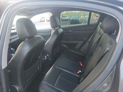 Used 2020 Alfa Romeo Stelvio w/ Nero Edizione image 27