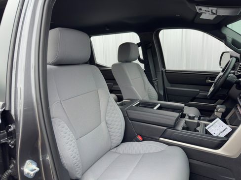 Used 2025 Toyota Tundra SR5 image 37