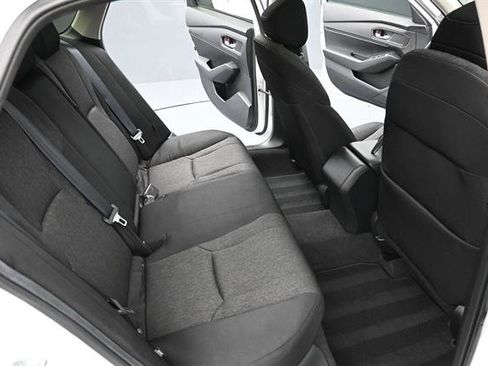 Used 2024 Honda Accord EX image 17