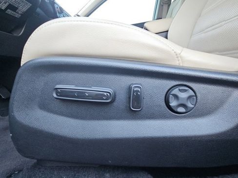 Certified 2021 Honda CR-V Touring image 23