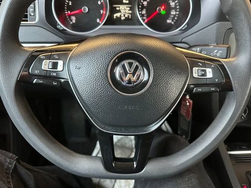 Used 2018 Volkswagen Jetta Wolfsburg Edition image 3