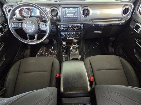 Used 2018 Jeep Wrangler Unlimited Sport S image 16