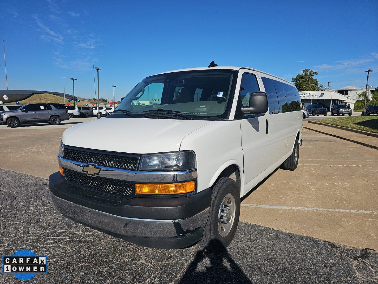 Used 2025 Chevrolet Express 3500 LT w/ LT Preferred Equipment Group RWD image 8