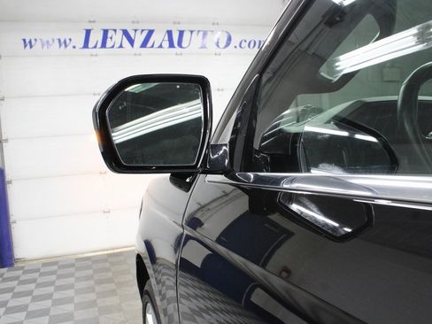 Used 2022 Ford Expedition Platinum image 74