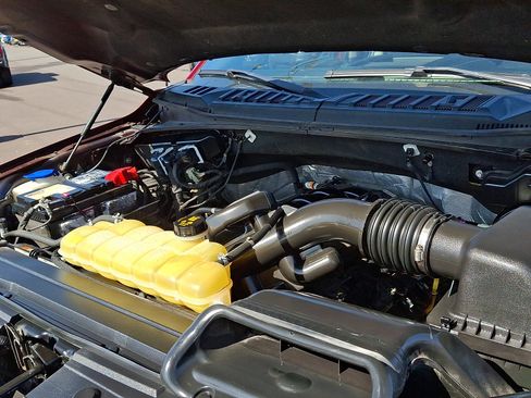 Used 2019 Ford F150 Lariat AWD/4WD image 29