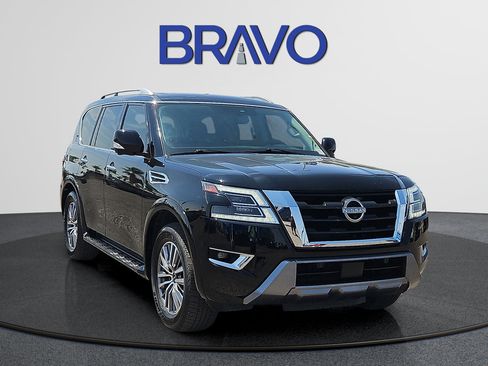 Used 2024 Nissan Armada SL AWD/4WD image 6