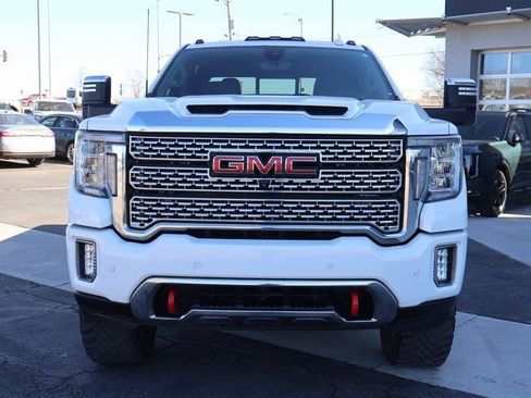 Used 2020 GMC Sierra 2500 Denali w/ Denali Ultimate Package image 2