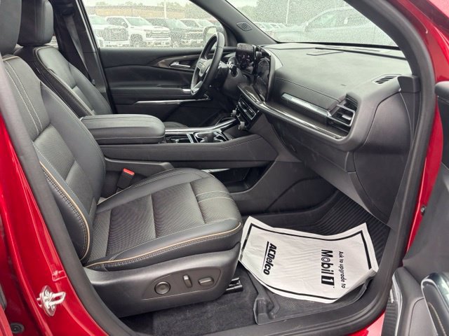 Certified 2026 Chevrolet Traverse High Country w/ LPO, Floor Liner Package AWD/4WD image 29