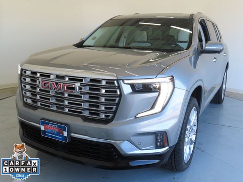 Used 2025 GMC Acadia Denali w/ Super Cruise Package image 9