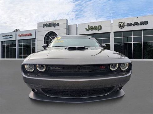 Certified 2020 Dodge Challenger R/T Scat Pack w/ Shaker Package RWD image 8