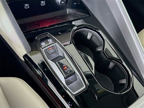 New 2025 Audi Q5 Premium Plus image 22