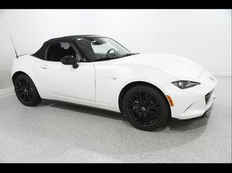 Certified 2024 MAZDA MX-5 Miata Club RWD video 2